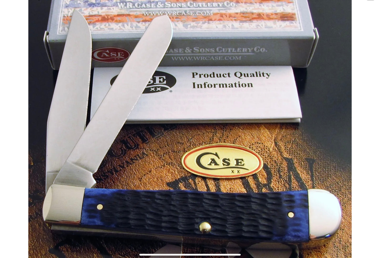 Case red shield Trapper 2017