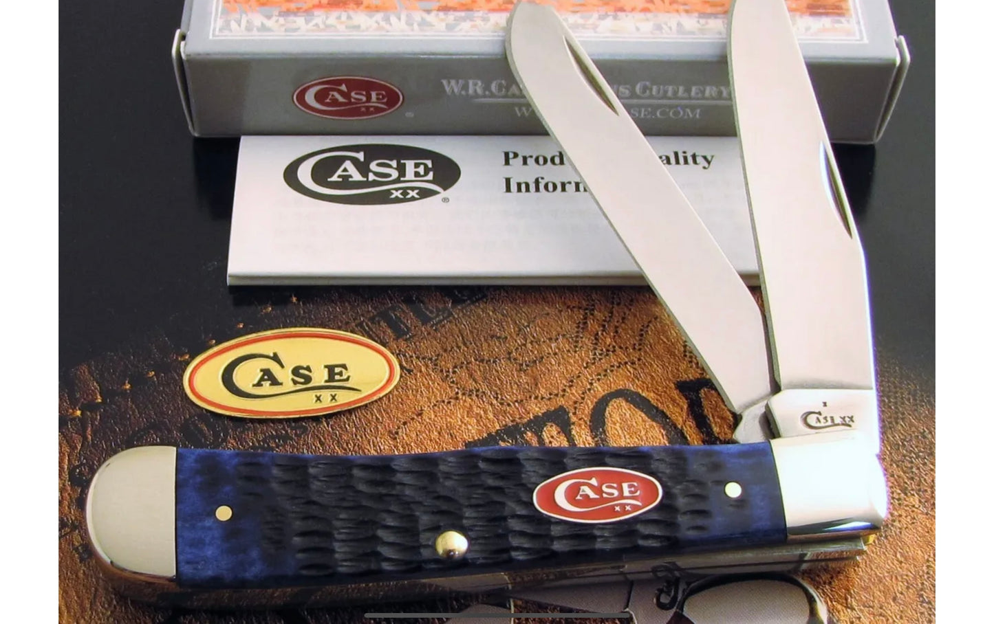 Case red shield Trapper 2017